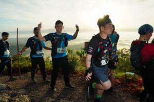 BIB: 2300
                            <button type="button" onclick="openModal(21887013)" class="btn btn-primary btn-sm float-right btn-popup" data-toggle="modal" data-target=".modal-high-quality">
                        <i class="fas fa-shopping-cart"></i> Add to Cart
                    </button>
                                            <button type="button" onclick="isThisMe(21887013, true)" class="btn btn-success btn-sm float-right btn-popup btn-isme hidden" data-toggle="tooltip" data-placement="bottom" title="นี่คือรูปของคุณใช่ไหม คลิกที่นี่เพื่อเอาเข้าอัลบั้ม">
                        <i class="fas fa-plus"></i> Add to album
                    </button>
                    <button type="button" onclick="isThisMe(21887013, false)" class="btn btn-warning btn-sm float-right btn-popup btn-isnotme hidden">
                        <i class="fas fa-ban"></i> Remove from album
                    </button>