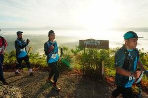 BIB: 21530
                            <button type="button" onclick="openModal(21891082)" class="btn btn-primary btn-sm float-right btn-popup" data-toggle="modal" data-target=".modal-high-quality">
                        <i class="fas fa-shopping-cart"></i> Add to Cart
                    </button>
                                            <button type="button" onclick="isThisMe(21891082, true)" class="btn btn-success btn-sm float-right btn-popup btn-isme hidden" data-toggle="tooltip" data-placement="bottom" title="นี่คือรูปของคุณใช่ไหม คลิกที่นี่เพื่อเอาเข้าอัลบั้ม">
                        <i class="fas fa-plus"></i> Add to album
                    </button>
                    <button type="button" onclick="isThisMe(21891082, false)" class="btn btn-warning btn-sm float-right btn-popup btn-isnotme hidden">
                        <i class="fas fa-ban"></i> Remove from album
                    </button>