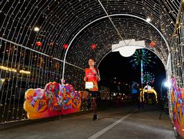 BIB: 
                            <button type="button" onclick="openModal(21781328)" class="btn btn-primary btn-sm float-right btn-popup" data-toggle="modal" data-target=".modal-high-quality">
                        <i class="fas fa-shopping-cart"></i> Add to Cart
                    </button>
                                            <button type="button" onclick="isThisMe(21781328, true)" class="btn btn-success btn-sm float-right btn-popup btn-isme hidden" data-toggle="tooltip" data-placement="bottom" title="นี่คือรูปของคุณใช่ไหม คลิกที่นี่เพื่อเอาเข้าอัลบั้ม">
                        <i class="fas fa-plus"></i> Add to album
                    </button>
                    <button type="button" onclick="isThisMe(21781328, false)" class="btn btn-warning btn-sm float-right btn-popup btn-isnotme hidden">
                        <i class="fas fa-ban"></i> Remove from album
                    </button>