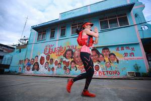 BIB: 620, 215
                            <button type="button" onclick="openModal(21760050)" class="btn btn-primary btn-sm float-right btn-popup" data-toggle="modal" data-target=".modal-high-quality">
                        <i class="fas fa-shopping-cart"></i> Add to Cart
                    </button>
                                            <button type="button" onclick="isThisMe(21760050, true)" class="btn btn-success btn-sm float-right btn-popup btn-isme hidden" data-toggle="tooltip" data-placement="bottom" title="นี่คือรูปของคุณใช่ไหม คลิกที่นี่เพื่อเอาเข้าอัลบั้ม">
                        <i class="fas fa-plus"></i> Add to album
                    </button>
                    <button type="button" onclick="isThisMe(21760050, false)" class="btn btn-warning btn-sm float-right btn-popup btn-isnotme hidden">
                        <i class="fas fa-ban"></i> Remove from album
                    </button>