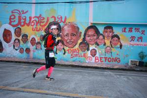 BIB: 509, 
                            <button type="button" onclick="openModal(21760503)" class="btn btn-primary btn-sm float-right btn-popup" data-toggle="modal" data-target=".modal-high-quality">
                        <i class="fas fa-shopping-cart"></i> Add to Cart
                    </button>
                                            <button type="button" onclick="isThisMe(21760503, true)" class="btn btn-success btn-sm float-right btn-popup btn-isme hidden" data-toggle="tooltip" data-placement="bottom" title="นี่คือรูปของคุณใช่ไหม คลิกที่นี่เพื่อเอาเข้าอัลบั้ม">
                        <i class="fas fa-plus"></i> Add to album
                    </button>
                    <button type="button" onclick="isThisMe(21760503, false)" class="btn btn-warning btn-sm float-right btn-popup btn-isnotme hidden">
                        <i class="fas fa-ban"></i> Remove from album
                    </button>