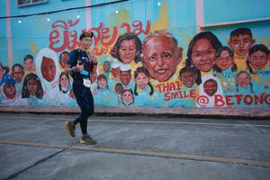 BIB: 2509
                            <button type="button" onclick="openModal(21760750)" class="btn btn-primary btn-sm float-right btn-popup" data-toggle="modal" data-target=".modal-high-quality">
                        <i class="fas fa-shopping-cart"></i> Add to Cart
                    </button>
                                            <button type="button" onclick="isThisMe(21760750, true)" class="btn btn-success btn-sm float-right btn-popup btn-isme hidden" data-toggle="tooltip" data-placement="bottom" title="นี่คือรูปของคุณใช่ไหม คลิกที่นี่เพื่อเอาเข้าอัลบั้ม">
                        <i class="fas fa-plus"></i> Add to album
                    </button>
                    <button type="button" onclick="isThisMe(21760750, false)" class="btn btn-warning btn-sm float-right btn-popup btn-isnotme hidden">
                        <i class="fas fa-ban"></i> Remove from album
                    </button>