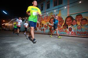 BIB: 502
                            <button type="button" onclick="openModal(21755397)" class="btn btn-primary btn-sm float-right btn-popup" data-toggle="modal" data-target=".modal-high-quality">
                        <i class="fas fa-shopping-cart"></i> Add to Cart
                    </button>
                                            <button type="button" onclick="isThisMe(21755397, true)" class="btn btn-success btn-sm float-right btn-popup btn-isme hidden" data-toggle="tooltip" data-placement="bottom" title="นี่คือรูปของคุณใช่ไหม คลิกที่นี่เพื่อเอาเข้าอัลบั้ม">
                        <i class="fas fa-plus"></i> Add to album
                    </button>
                    <button type="button" onclick="isThisMe(21755397, false)" class="btn btn-warning btn-sm float-right btn-popup btn-isnotme hidden">
                        <i class="fas fa-ban"></i> Remove from album
                    </button>