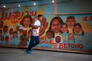 BIB: 
                            <button type="button" onclick="openModal(21752581)" class="btn btn-primary btn-sm float-right btn-popup" data-toggle="modal" data-target=".modal-high-quality">
                        <i class="fas fa-shopping-cart"></i> Add to Cart
                    </button>
                                            <button type="button" onclick="isThisMe(21752581, true)" class="btn btn-success btn-sm float-right btn-popup btn-isme hidden" data-toggle="tooltip" data-placement="bottom" title="นี่คือรูปของคุณใช่ไหม คลิกที่นี่เพื่อเอาเข้าอัลบั้ม">
                        <i class="fas fa-plus"></i> Add to album
                    </button>
                    <button type="button" onclick="isThisMe(21752581, false)" class="btn btn-warning btn-sm float-right btn-popup btn-isnotme hidden">
                        <i class="fas fa-ban"></i> Remove from album
                    </button>