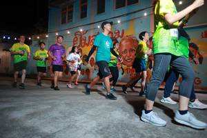 BIB: 
                            <button type="button" onclick="openModal(21756942)" class="btn btn-primary btn-sm float-right btn-popup" data-toggle="modal" data-target=".modal-high-quality">
                        <i class="fas fa-shopping-cart"></i> Add to Cart
                    </button>
                                            <button type="button" onclick="isThisMe(21756942, true)" class="btn btn-success btn-sm float-right btn-popup btn-isme hidden" data-toggle="tooltip" data-placement="bottom" title="นี่คือรูปของคุณใช่ไหม คลิกที่นี่เพื่อเอาเข้าอัลบั้ม">
                        <i class="fas fa-plus"></i> Add to album
                    </button>
                    <button type="button" onclick="isThisMe(21756942, false)" class="btn btn-warning btn-sm float-right btn-popup btn-isnotme hidden">
                        <i class="fas fa-ban"></i> Remove from album
                    </button>