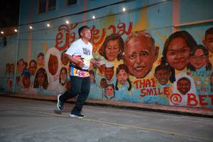 BIB: 1019
                            <button type="button" onclick="openModal(21753392)" class="btn btn-primary btn-sm float-right btn-popup" data-toggle="modal" data-target=".modal-high-quality">
                        <i class="fas fa-shopping-cart"></i> Add to Cart
                    </button>
                                            <button type="button" onclick="isThisMe(21753392, true)" class="btn btn-success btn-sm float-right btn-popup btn-isme hidden" data-toggle="tooltip" data-placement="bottom" title="นี่คือรูปของคุณใช่ไหม คลิกที่นี่เพื่อเอาเข้าอัลบั้ม">
                        <i class="fas fa-plus"></i> Add to album
                    </button>
                    <button type="button" onclick="isThisMe(21753392, false)" class="btn btn-warning btn-sm float-right btn-popup btn-isnotme hidden">
                        <i class="fas fa-ban"></i> Remove from album
                    </button>