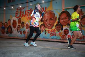 BIB: 100
                            <button type="button" onclick="openModal(21753172)" class="btn btn-primary btn-sm float-right btn-popup" data-toggle="modal" data-target=".modal-high-quality">
                        <i class="fas fa-shopping-cart"></i> Add to Cart
                    </button>
                                            <button type="button" onclick="isThisMe(21753172, true)" class="btn btn-success btn-sm float-right btn-popup btn-isme hidden" data-toggle="tooltip" data-placement="bottom" title="นี่คือรูปของคุณใช่ไหม คลิกที่นี่เพื่อเอาเข้าอัลบั้ม">
                        <i class="fas fa-plus"></i> Add to album
                    </button>
                    <button type="button" onclick="isThisMe(21753172, false)" class="btn btn-warning btn-sm float-right btn-popup btn-isnotme hidden">
                        <i class="fas fa-ban"></i> Remove from album
                    </button>