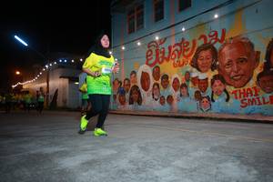 BIB: 300, 62099
                            <button type="button" onclick="openModal(21755943)" class="btn btn-primary btn-sm float-right btn-popup" data-toggle="modal" data-target=".modal-high-quality">
                        <i class="fas fa-shopping-cart"></i> Add to Cart
                    </button>
                                            <button type="button" onclick="isThisMe(21755943, true)" class="btn btn-success btn-sm float-right btn-popup btn-isme hidden" data-toggle="tooltip" data-placement="bottom" title="นี่คือรูปของคุณใช่ไหม คลิกที่นี่เพื่อเอาเข้าอัลบั้ม">
                        <i class="fas fa-plus"></i> Add to album
                    </button>
                    <button type="button" onclick="isThisMe(21755943, false)" class="btn btn-warning btn-sm float-right btn-popup btn-isnotme hidden">
                        <i class="fas fa-ban"></i> Remove from album
                    </button>