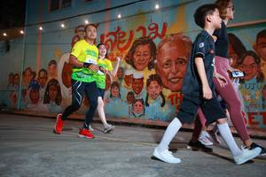 BIB: 5000, 425979
                            <button type="button" onclick="openModal(21757842)" class="btn btn-primary btn-sm float-right btn-popup" data-toggle="modal" data-target=".modal-high-quality">
                        <i class="fas fa-shopping-cart"></i> Add to Cart
                    </button>
                                            <button type="button" onclick="isThisMe(21757842, true)" class="btn btn-success btn-sm float-right btn-popup btn-isme hidden" data-toggle="tooltip" data-placement="bottom" title="นี่คือรูปของคุณใช่ไหม คลิกที่นี่เพื่อเอาเข้าอัลบั้ม">
                        <i class="fas fa-plus"></i> Add to album
                    </button>
                    <button type="button" onclick="isThisMe(21757842, false)" class="btn btn-warning btn-sm float-right btn-popup btn-isnotme hidden">
                        <i class="fas fa-ban"></i> Remove from album
                    </button>