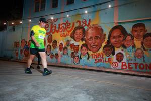 BIB: 600, 6209, 219
                            <button type="button" onclick="openModal(21757521)" class="btn btn-primary btn-sm float-right btn-popup" data-toggle="modal" data-target=".modal-high-quality">
                        <i class="fas fa-shopping-cart"></i> Add to Cart
                    </button>
                                            <button type="button" onclick="isThisMe(21757521, true)" class="btn btn-success btn-sm float-right btn-popup btn-isme hidden" data-toggle="tooltip" data-placement="bottom" title="นี่คือรูปของคุณใช่ไหม คลิกที่นี่เพื่อเอาเข้าอัลบั้ม">
                        <i class="fas fa-plus"></i> Add to album
                    </button>
                    <button type="button" onclick="isThisMe(21757521, false)" class="btn btn-warning btn-sm float-right btn-popup btn-isnotme hidden">
                        <i class="fas fa-ban"></i> Remove from album
                    </button>