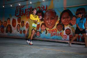 BIB: 50147, 0957
                            <button type="button" onclick="openModal(21755074)" class="btn btn-primary btn-sm float-right btn-popup" data-toggle="modal" data-target=".modal-high-quality">
                        <i class="fas fa-shopping-cart"></i> Add to Cart
                    </button>
                                            <button type="button" onclick="isThisMe(21755074, true)" class="btn btn-success btn-sm float-right btn-popup btn-isme hidden" data-toggle="tooltip" data-placement="bottom" title="นี่คือรูปของคุณใช่ไหม คลิกที่นี่เพื่อเอาเข้าอัลบั้ม">
                        <i class="fas fa-plus"></i> Add to album
                    </button>
                    <button type="button" onclick="isThisMe(21755074, false)" class="btn btn-warning btn-sm float-right btn-popup btn-isnotme hidden">
                        <i class="fas fa-ban"></i> Remove from album
                    </button>