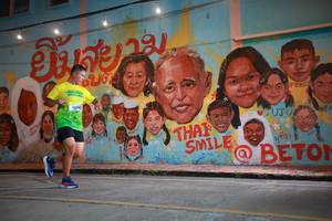 BIB: 305050
                            <button type="button" onclick="openModal(21752427)" class="btn btn-primary btn-sm float-right btn-popup" data-toggle="modal" data-target=".modal-high-quality">
                        <i class="fas fa-shopping-cart"></i> Add to Cart
                    </button>
                                            <button type="button" onclick="isThisMe(21752427, true)" class="btn btn-success btn-sm float-right btn-popup btn-isme hidden" data-toggle="tooltip" data-placement="bottom" title="นี่คือรูปของคุณใช่ไหม คลิกที่นี่เพื่อเอาเข้าอัลบั้ม">
                        <i class="fas fa-plus"></i> Add to album
                    </button>
                    <button type="button" onclick="isThisMe(21752427, false)" class="btn btn-warning btn-sm float-right btn-popup btn-isnotme hidden">
                        <i class="fas fa-ban"></i> Remove from album
                    </button>