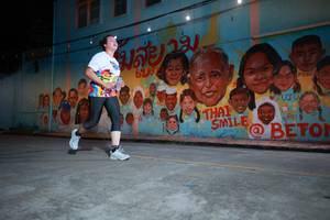 BIB: 6209
                            <button type="button" onclick="openModal(21754697)" class="btn btn-primary btn-sm float-right btn-popup" data-toggle="modal" data-target=".modal-high-quality">
                        <i class="fas fa-shopping-cart"></i> Add to Cart
                    </button>
                                            <button type="button" onclick="isThisMe(21754697, true)" class="btn btn-success btn-sm float-right btn-popup btn-isme hidden" data-toggle="tooltip" data-placement="bottom" title="นี่คือรูปของคุณใช่ไหม คลิกที่นี่เพื่อเอาเข้าอัลบั้ม">
                        <i class="fas fa-plus"></i> Add to album
                    </button>
                    <button type="button" onclick="isThisMe(21754697, false)" class="btn btn-warning btn-sm float-right btn-popup btn-isnotme hidden">
                        <i class="fas fa-ban"></i> Remove from album
                    </button>