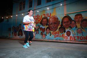 BIB: 1957
                            <button type="button" onclick="openModal(21754569)" class="btn btn-primary btn-sm float-right btn-popup" data-toggle="modal" data-target=".modal-high-quality">
                        <i class="fas fa-shopping-cart"></i> Add to Cart
                    </button>
                                            <button type="button" onclick="isThisMe(21754569, true)" class="btn btn-success btn-sm float-right btn-popup btn-isme hidden" data-toggle="tooltip" data-placement="bottom" title="นี่คือรูปของคุณใช่ไหม คลิกที่นี่เพื่อเอาเข้าอัลบั้ม">
                        <i class="fas fa-plus"></i> Add to album
                    </button>
                    <button type="button" onclick="isThisMe(21754569, false)" class="btn btn-warning btn-sm float-right btn-popup btn-isnotme hidden">
                        <i class="fas fa-ban"></i> Remove from album
                    </button>