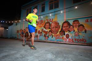 BIB: 6209, 4753
                            <button type="button" onclick="openModal(21753899)" class="btn btn-primary btn-sm float-right btn-popup" data-toggle="modal" data-target=".modal-high-quality">
                        <i class="fas fa-shopping-cart"></i> Add to Cart
                    </button>
                                            <button type="button" onclick="isThisMe(21753899, true)" class="btn btn-success btn-sm float-right btn-popup btn-isme hidden" data-toggle="tooltip" data-placement="bottom" title="นี่คือรูปของคุณใช่ไหม คลิกที่นี่เพื่อเอาเข้าอัลบั้ม">
                        <i class="fas fa-plus"></i> Add to album
                    </button>
                    <button type="button" onclick="isThisMe(21753899, false)" class="btn btn-warning btn-sm float-right btn-popup btn-isnotme hidden">
                        <i class="fas fa-ban"></i> Remove from album
                    </button>