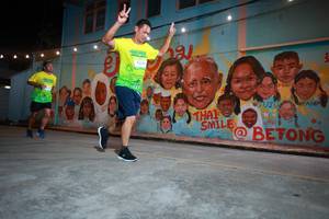 BIB: 41134, 221, 1019, 919, 183
                            <button type="button" onclick="openModal(21754052)" class="btn btn-primary btn-sm float-right btn-popup" data-toggle="modal" data-target=".modal-high-quality">
                        <i class="fas fa-shopping-cart"></i> Add to Cart
                    </button>
                                            <button type="button" onclick="isThisMe(21754052, true)" class="btn btn-success btn-sm float-right btn-popup btn-isme hidden" data-toggle="tooltip" data-placement="bottom" title="นี่คือรูปของคุณใช่ไหม คลิกที่นี่เพื่อเอาเข้าอัลบั้ม">
                        <i class="fas fa-plus"></i> Add to album
                    </button>
                    <button type="button" onclick="isThisMe(21754052, false)" class="btn btn-warning btn-sm float-right btn-popup btn-isnotme hidden">
                        <i class="fas fa-ban"></i> Remove from album
                    </button>