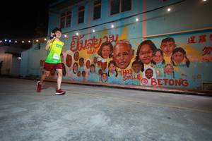 BIB: 6909
                            <button type="button" onclick="openModal(21752861)" class="btn btn-primary btn-sm float-right btn-popup" data-toggle="modal" data-target=".modal-high-quality">
                        <i class="fas fa-shopping-cart"></i> Add to Cart
                    </button>
                                            <button type="button" onclick="isThisMe(21752861, true)" class="btn btn-success btn-sm float-right btn-popup btn-isme hidden" data-toggle="tooltip" data-placement="bottom" title="นี่คือรูปของคุณใช่ไหม คลิกที่นี่เพื่อเอาเข้าอัลบั้ม">
                        <i class="fas fa-plus"></i> Add to album
                    </button>
                    <button type="button" onclick="isThisMe(21752861, false)" class="btn btn-warning btn-sm float-right btn-popup btn-isnotme hidden">
                        <i class="fas fa-ban"></i> Remove from album
                    </button>