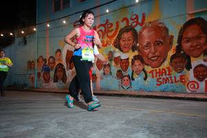 BIB: 900
                            <button type="button" onclick="openModal(21757906)" class="btn btn-primary btn-sm float-right btn-popup" data-toggle="modal" data-target=".modal-high-quality">
                        <i class="fas fa-shopping-cart"></i> Add to Cart
                    </button>
                                            <button type="button" onclick="isThisMe(21757906, true)" class="btn btn-success btn-sm float-right btn-popup btn-isme hidden" data-toggle="tooltip" data-placement="bottom" title="นี่คือรูปของคุณใช่ไหม คลิกที่นี่เพื่อเอาเข้าอัลบั้ม">
                        <i class="fas fa-plus"></i> Add to album
                    </button>
                    <button type="button" onclick="isThisMe(21757906, false)" class="btn btn-warning btn-sm float-right btn-popup btn-isnotme hidden">
                        <i class="fas fa-ban"></i> Remove from album
                    </button>