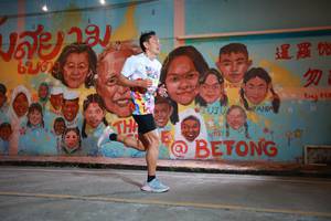 BIB: 62095
                            <button type="button" onclick="openModal(21752395)" class="btn btn-primary btn-sm float-right btn-popup" data-toggle="modal" data-target=".modal-high-quality">
                        <i class="fas fa-shopping-cart"></i> Add to Cart
                    </button>
                                            <button type="button" onclick="isThisMe(21752395, true)" class="btn btn-success btn-sm float-right btn-popup btn-isme hidden" data-toggle="tooltip" data-placement="bottom" title="นี่คือรูปของคุณใช่ไหม คลิกที่นี่เพื่อเอาเข้าอัลบั้ม">
                        <i class="fas fa-plus"></i> Add to album
                    </button>
                    <button type="button" onclick="isThisMe(21752395, false)" class="btn btn-warning btn-sm float-right btn-popup btn-isnotme hidden">
                        <i class="fas fa-ban"></i> Remove from album
                    </button>