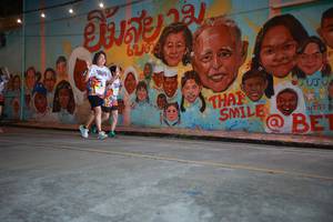 BIB: 857
                            <button type="button" onclick="openModal(21759351)" class="btn btn-primary btn-sm float-right btn-popup" data-toggle="modal" data-target=".modal-high-quality">
                        <i class="fas fa-shopping-cart"></i> Add to Cart
                    </button>
                                            <button type="button" onclick="isThisMe(21759351, true)" class="btn btn-success btn-sm float-right btn-popup btn-isme hidden" data-toggle="tooltip" data-placement="bottom" title="นี่คือรูปของคุณใช่ไหม คลิกที่นี่เพื่อเอาเข้าอัลบั้ม">
                        <i class="fas fa-plus"></i> Add to album
                    </button>
                    <button type="button" onclick="isThisMe(21759351, false)" class="btn btn-warning btn-sm float-right btn-popup btn-isnotme hidden">
                        <i class="fas fa-ban"></i> Remove from album
                    </button>