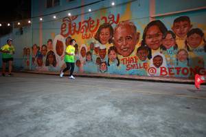 BIB: 6209
                            <button type="button" onclick="openModal(21756293)" class="btn btn-primary btn-sm float-right btn-popup" data-toggle="modal" data-target=".modal-high-quality">
                        <i class="fas fa-shopping-cart"></i> Add to Cart
                    </button>
                                            <button type="button" onclick="isThisMe(21756293, true)" class="btn btn-success btn-sm float-right btn-popup btn-isme hidden" data-toggle="tooltip" data-placement="bottom" title="นี่คือรูปของคุณใช่ไหม คลิกที่นี่เพื่อเอาเข้าอัลบั้ม">
                        <i class="fas fa-plus"></i> Add to album
                    </button>
                    <button type="button" onclick="isThisMe(21756293, false)" class="btn btn-warning btn-sm float-right btn-popup btn-isnotme hidden">
                        <i class="fas fa-ban"></i> Remove from album
                    </button>