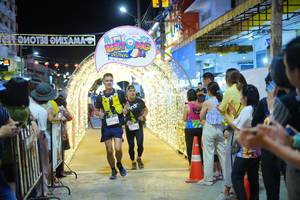 BIB: 4324
                            <button type="button" onclick="openModal(21830028)" class="btn btn-primary btn-sm float-right btn-popup" data-toggle="modal" data-target=".modal-high-quality">
                        <i class="fas fa-shopping-cart"></i> Add to Cart
                    </button>
                                            <button type="button" onclick="isThisMe(21830028, true)" class="btn btn-success btn-sm float-right btn-popup btn-isme hidden" data-toggle="tooltip" data-placement="bottom" title="นี่คือรูปของคุณใช่ไหม คลิกที่นี่เพื่อเอาเข้าอัลบั้ม">
                        <i class="fas fa-plus"></i> Add to album
                    </button>
                    <button type="button" onclick="isThisMe(21830028, false)" class="btn btn-warning btn-sm float-right btn-popup btn-isnotme hidden">
                        <i class="fas fa-ban"></i> Remove from album
                    </button>