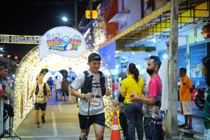 BIB: 5285
                            <button type="button" onclick="openModal(21830259)" class="btn btn-primary btn-sm float-right btn-popup" data-toggle="modal" data-target=".modal-high-quality">
                        <i class="fas fa-shopping-cart"></i> Add to Cart
                    </button>
                                            <button type="button" onclick="isThisMe(21830259, true)" class="btn btn-success btn-sm float-right btn-popup btn-isme hidden" data-toggle="tooltip" data-placement="bottom" title="นี่คือรูปของคุณใช่ไหม คลิกที่นี่เพื่อเอาเข้าอัลบั้ม">
                        <i class="fas fa-plus"></i> Add to album
                    </button>
                    <button type="button" onclick="isThisMe(21830259, false)" class="btn btn-warning btn-sm float-right btn-popup btn-isnotme hidden">
                        <i class="fas fa-ban"></i> Remove from album
                    </button>