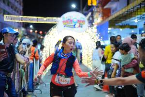 BIB: 6556
                            <button type="button" onclick="openModal(21830095)" class="btn btn-primary btn-sm float-right btn-popup" data-toggle="modal" data-target=".modal-high-quality">
                        <i class="fas fa-shopping-cart"></i> Add to Cart
                    </button>
                                            <button type="button" onclick="isThisMe(21830095, true)" class="btn btn-success btn-sm float-right btn-popup btn-isme hidden" data-toggle="tooltip" data-placement="bottom" title="นี่คือรูปของคุณใช่ไหม คลิกที่นี่เพื่อเอาเข้าอัลบั้ม">
                        <i class="fas fa-plus"></i> Add to album
                    </button>
                    <button type="button" onclick="isThisMe(21830095, false)" class="btn btn-warning btn-sm float-right btn-popup btn-isnotme hidden">
                        <i class="fas fa-ban"></i> Remove from album
                    </button>