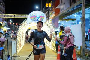 BIB: 180
                            <button type="button" onclick="openModal(21830129)" class="btn btn-primary btn-sm float-right btn-popup" data-toggle="modal" data-target=".modal-high-quality">
                        <i class="fas fa-shopping-cart"></i> Add to Cart
                    </button>
                                            <button type="button" onclick="isThisMe(21830129, true)" class="btn btn-success btn-sm float-right btn-popup btn-isme hidden" data-toggle="tooltip" data-placement="bottom" title="นี่คือรูปของคุณใช่ไหม คลิกที่นี่เพื่อเอาเข้าอัลบั้ม">
                        <i class="fas fa-plus"></i> Add to album
                    </button>
                    <button type="button" onclick="isThisMe(21830129, false)" class="btn btn-warning btn-sm float-right btn-popup btn-isnotme hidden">
                        <i class="fas fa-ban"></i> Remove from album
                    </button>