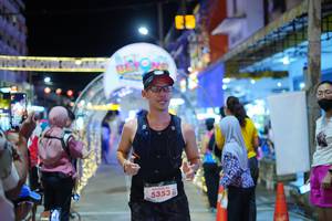 BIB: 5353
                            <button type="button" onclick="openModal(21830162)" class="btn btn-primary btn-sm float-right btn-popup" data-toggle="modal" data-target=".modal-high-quality">
                        <i class="fas fa-shopping-cart"></i> Add to Cart
                    </button>
                                            <button type="button" onclick="isThisMe(21830162, true)" class="btn btn-success btn-sm float-right btn-popup btn-isme hidden" data-toggle="tooltip" data-placement="bottom" title="นี่คือรูปของคุณใช่ไหม คลิกที่นี่เพื่อเอาเข้าอัลบั้ม">
                        <i class="fas fa-plus"></i> Add to album
                    </button>
                    <button type="button" onclick="isThisMe(21830162, false)" class="btn btn-warning btn-sm float-right btn-popup btn-isnotme hidden">
                        <i class="fas fa-ban"></i> Remove from album
                    </button>