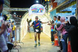 BIB: 12101
                            <button type="button" onclick="openModal(21830106)" class="btn btn-primary btn-sm float-right btn-popup" data-toggle="modal" data-target=".modal-high-quality">
                        <i class="fas fa-shopping-cart"></i> Add to Cart
                    </button>
                                            <button type="button" onclick="isThisMe(21830106, true)" class="btn btn-success btn-sm float-right btn-popup btn-isme hidden" data-toggle="tooltip" data-placement="bottom" title="นี่คือรูปของคุณใช่ไหม คลิกที่นี่เพื่อเอาเข้าอัลบั้ม">
                        <i class="fas fa-plus"></i> Add to album
                    </button>
                    <button type="button" onclick="isThisMe(21830106, false)" class="btn btn-warning btn-sm float-right btn-popup btn-isnotme hidden">
                        <i class="fas fa-ban"></i> Remove from album
                    </button>