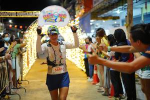 BIB: 5542
                            <button type="button" onclick="openModal(21830002)" class="btn btn-primary btn-sm float-right btn-popup" data-toggle="modal" data-target=".modal-high-quality">
                        <i class="fas fa-shopping-cart"></i> Add to Cart
                    </button>
                                            <button type="button" onclick="isThisMe(21830002, true)" class="btn btn-success btn-sm float-right btn-popup btn-isme hidden" data-toggle="tooltip" data-placement="bottom" title="นี่คือรูปของคุณใช่ไหม คลิกที่นี่เพื่อเอาเข้าอัลบั้ม">
                        <i class="fas fa-plus"></i> Add to album
                    </button>
                    <button type="button" onclick="isThisMe(21830002, false)" class="btn btn-warning btn-sm float-right btn-popup btn-isnotme hidden">
                        <i class="fas fa-ban"></i> Remove from album
                    </button>