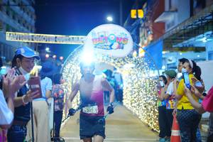 BIB: 203
                            <button type="button" onclick="openModal(21830433)" class="btn btn-primary btn-sm float-right btn-popup" data-toggle="modal" data-target=".modal-high-quality">
                        <i class="fas fa-shopping-cart"></i> Add to Cart
                    </button>
                                            <button type="button" onclick="isThisMe(21830433, true)" class="btn btn-success btn-sm float-right btn-popup btn-isme hidden" data-toggle="tooltip" data-placement="bottom" title="นี่คือรูปของคุณใช่ไหม คลิกที่นี่เพื่อเอาเข้าอัลบั้ม">
                        <i class="fas fa-plus"></i> Add to album
                    </button>
                    <button type="button" onclick="isThisMe(21830433, false)" class="btn btn-warning btn-sm float-right btn-popup btn-isnotme hidden">
                        <i class="fas fa-ban"></i> Remove from album
                    </button>