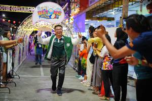 BIB: 
                            <button type="button" onclick="openModal(21830008)" class="btn btn-primary btn-sm float-right btn-popup" data-toggle="modal" data-target=".modal-high-quality">
                        <i class="fas fa-shopping-cart"></i> Add to Cart
                    </button>
                                            <button type="button" onclick="isThisMe(21830008, true)" class="btn btn-success btn-sm float-right btn-popup btn-isme hidden" data-toggle="tooltip" data-placement="bottom" title="นี่คือรูปของคุณใช่ไหม คลิกที่นี่เพื่อเอาเข้าอัลบั้ม">
                        <i class="fas fa-plus"></i> Add to album
                    </button>
                    <button type="button" onclick="isThisMe(21830008, false)" class="btn btn-warning btn-sm float-right btn-popup btn-isnotme hidden">
                        <i class="fas fa-ban"></i> Remove from album
                    </button>