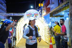 BIB: 5216
                            <button type="button" onclick="openModal(21830253)" class="btn btn-primary btn-sm float-right btn-popup" data-toggle="modal" data-target=".modal-high-quality">
                        <i class="fas fa-shopping-cart"></i> Add to Cart
                    </button>
                                            <button type="button" onclick="isThisMe(21830253, true)" class="btn btn-success btn-sm float-right btn-popup btn-isme hidden" data-toggle="tooltip" data-placement="bottom" title="นี่คือรูปของคุณใช่ไหม คลิกที่นี่เพื่อเอาเข้าอัลบั้ม">
                        <i class="fas fa-plus"></i> Add to album
                    </button>
                    <button type="button" onclick="isThisMe(21830253, false)" class="btn btn-warning btn-sm float-right btn-popup btn-isnotme hidden">
                        <i class="fas fa-ban"></i> Remove from album
                    </button>