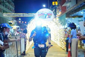 BIB: 5129
                            <button type="button" onclick="openModal(21830402)" class="btn btn-primary btn-sm float-right btn-popup" data-toggle="modal" data-target=".modal-high-quality">
                        <i class="fas fa-shopping-cart"></i> Add to Cart
                    </button>
                                            <button type="button" onclick="isThisMe(21830402, true)" class="btn btn-success btn-sm float-right btn-popup btn-isme hidden" data-toggle="tooltip" data-placement="bottom" title="นี่คือรูปของคุณใช่ไหม คลิกที่นี่เพื่อเอาเข้าอัลบั้ม">
                        <i class="fas fa-plus"></i> Add to album
                    </button>
                    <button type="button" onclick="isThisMe(21830402, false)" class="btn btn-warning btn-sm float-right btn-popup btn-isnotme hidden">
                        <i class="fas fa-ban"></i> Remove from album
                    </button>