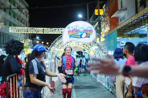 BIB: 5300
                            <button type="button" onclick="openModal(21830374)" class="btn btn-primary btn-sm float-right btn-popup" data-toggle="modal" data-target=".modal-high-quality">
                        <i class="fas fa-shopping-cart"></i> Add to Cart
                    </button>
                                            <button type="button" onclick="isThisMe(21830374, true)" class="btn btn-success btn-sm float-right btn-popup btn-isme hidden" data-toggle="tooltip" data-placement="bottom" title="นี่คือรูปของคุณใช่ไหม คลิกที่นี่เพื่อเอาเข้าอัลบั้ม">
                        <i class="fas fa-plus"></i> Add to album
                    </button>
                    <button type="button" onclick="isThisMe(21830374, false)" class="btn btn-warning btn-sm float-right btn-popup btn-isnotme hidden">
                        <i class="fas fa-ban"></i> Remove from album
                    </button>