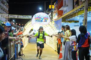 BIB: 
                            <button type="button" onclick="openModal(21830083)" class="btn btn-primary btn-sm float-right btn-popup" data-toggle="modal" data-target=".modal-high-quality">
                        <i class="fas fa-shopping-cart"></i> Add to Cart
                    </button>
                                            <button type="button" onclick="isThisMe(21830083, true)" class="btn btn-success btn-sm float-right btn-popup btn-isme hidden" data-toggle="tooltip" data-placement="bottom" title="นี่คือรูปของคุณใช่ไหม คลิกที่นี่เพื่อเอาเข้าอัลบั้ม">
                        <i class="fas fa-plus"></i> Add to album
                    </button>
                    <button type="button" onclick="isThisMe(21830083, false)" class="btn btn-warning btn-sm float-right btn-popup btn-isnotme hidden">
                        <i class="fas fa-ban"></i> Remove from album
                    </button>