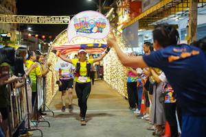 BIB: 5570
                            <button type="button" onclick="openModal(21830017)" class="btn btn-primary btn-sm float-right btn-popup" data-toggle="modal" data-target=".modal-high-quality">
                        <i class="fas fa-shopping-cart"></i> Add to Cart
                    </button>
                                            <button type="button" onclick="isThisMe(21830017, true)" class="btn btn-success btn-sm float-right btn-popup btn-isme hidden" data-toggle="tooltip" data-placement="bottom" title="นี่คือรูปของคุณใช่ไหม คลิกที่นี่เพื่อเอาเข้าอัลบั้ม">
                        <i class="fas fa-plus"></i> Add to album
                    </button>
                    <button type="button" onclick="isThisMe(21830017, false)" class="btn btn-warning btn-sm float-right btn-popup btn-isnotme hidden">
                        <i class="fas fa-ban"></i> Remove from album
                    </button>