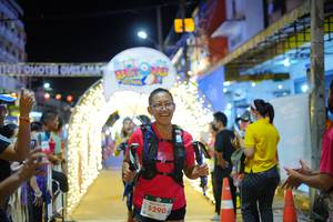 BIB: 5290
                            <button type="button" onclick="openModal(21830237)" class="btn btn-primary btn-sm float-right btn-popup" data-toggle="modal" data-target=".modal-high-quality">
                        <i class="fas fa-shopping-cart"></i> Add to Cart
                    </button>
                                            <button type="button" onclick="isThisMe(21830237, true)" class="btn btn-success btn-sm float-right btn-popup btn-isme hidden" data-toggle="tooltip" data-placement="bottom" title="นี่คือรูปของคุณใช่ไหม คลิกที่นี่เพื่อเอาเข้าอัลบั้ม">
                        <i class="fas fa-plus"></i> Add to album
                    </button>
                    <button type="button" onclick="isThisMe(21830237, false)" class="btn btn-warning btn-sm float-right btn-popup btn-isnotme hidden">
                        <i class="fas fa-ban"></i> Remove from album
                    </button>