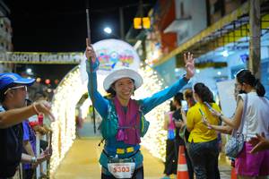 BIB: 5303
                            <button type="button" onclick="openModal(21830227)" class="btn btn-primary btn-sm float-right btn-popup" data-toggle="modal" data-target=".modal-high-quality">
                        <i class="fas fa-shopping-cart"></i> Add to Cart
                    </button>
                                            <button type="button" onclick="isThisMe(21830227, true)" class="btn btn-success btn-sm float-right btn-popup btn-isme hidden" data-toggle="tooltip" data-placement="bottom" title="นี่คือรูปของคุณใช่ไหม คลิกที่นี่เพื่อเอาเข้าอัลบั้ม">
                        <i class="fas fa-plus"></i> Add to album
                    </button>
                    <button type="button" onclick="isThisMe(21830227, false)" class="btn btn-warning btn-sm float-right btn-popup btn-isnotme hidden">
                        <i class="fas fa-ban"></i> Remove from album
                    </button>