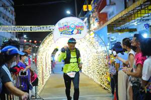 BIB: 5140
                            <button type="button" onclick="openModal(21830323)" class="btn btn-primary btn-sm float-right btn-popup" data-toggle="modal" data-target=".modal-high-quality">
                        <i class="fas fa-shopping-cart"></i> Add to Cart
                    </button>
                                            <button type="button" onclick="isThisMe(21830323, true)" class="btn btn-success btn-sm float-right btn-popup btn-isme hidden" data-toggle="tooltip" data-placement="bottom" title="นี่คือรูปของคุณใช่ไหม คลิกที่นี่เพื่อเอาเข้าอัลบั้ม">
                        <i class="fas fa-plus"></i> Add to album
                    </button>
                    <button type="button" onclick="isThisMe(21830323, false)" class="btn btn-warning btn-sm float-right btn-popup btn-isnotme hidden">
                        <i class="fas fa-ban"></i> Remove from album
                    </button>