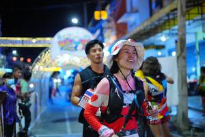 BIB: 525
                            <button type="button" onclick="openModal(21830186)" class="btn btn-primary btn-sm float-right btn-popup" data-toggle="modal" data-target=".modal-high-quality">
                        <i class="fas fa-shopping-cart"></i> Add to Cart
                    </button>
                                            <button type="button" onclick="isThisMe(21830186, true)" class="btn btn-success btn-sm float-right btn-popup btn-isme hidden" data-toggle="tooltip" data-placement="bottom" title="นี่คือรูปของคุณใช่ไหม คลิกที่นี่เพื่อเอาเข้าอัลบั้ม">
                        <i class="fas fa-plus"></i> Add to album
                    </button>
                    <button type="button" onclick="isThisMe(21830186, false)" class="btn btn-warning btn-sm float-right btn-popup btn-isnotme hidden">
                        <i class="fas fa-ban"></i> Remove from album
                    </button>