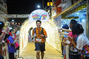 BIB: 5311
                            <button type="button" onclick="openModal(21830329)" class="btn btn-primary btn-sm float-right btn-popup" data-toggle="modal" data-target=".modal-high-quality">
                        <i class="fas fa-shopping-cart"></i> Add to Cart
                    </button>
                                            <button type="button" onclick="isThisMe(21830329, true)" class="btn btn-success btn-sm float-right btn-popup btn-isme hidden" data-toggle="tooltip" data-placement="bottom" title="นี่คือรูปของคุณใช่ไหม คลิกที่นี่เพื่อเอาเข้าอัลบั้ม">
                        <i class="fas fa-plus"></i> Add to album
                    </button>
                    <button type="button" onclick="isThisMe(21830329, false)" class="btn btn-warning btn-sm float-right btn-popup btn-isnotme hidden">
                        <i class="fas fa-ban"></i> Remove from album
                    </button>