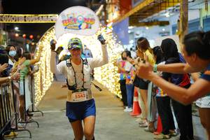 BIB: 5542
                            <button type="button" onclick="openModal(21830000)" class="btn btn-primary btn-sm float-right btn-popup" data-toggle="modal" data-target=".modal-high-quality">
                        <i class="fas fa-shopping-cart"></i> Add to Cart
                    </button>
                                            <button type="button" onclick="isThisMe(21830000, true)" class="btn btn-success btn-sm float-right btn-popup btn-isme hidden" data-toggle="tooltip" data-placement="bottom" title="นี่คือรูปของคุณใช่ไหม คลิกที่นี่เพื่อเอาเข้าอัลบั้ม">
                        <i class="fas fa-plus"></i> Add to album
                    </button>
                    <button type="button" onclick="isThisMe(21830000, false)" class="btn btn-warning btn-sm float-right btn-popup btn-isnotme hidden">
                        <i class="fas fa-ban"></i> Remove from album
                    </button>