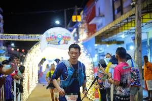 BIB: 5453
                            <button type="button" onclick="openModal(21830275)" class="btn btn-primary btn-sm float-right btn-popup" data-toggle="modal" data-target=".modal-high-quality">
                        <i class="fas fa-shopping-cart"></i> Add to Cart
                    </button>
                                            <button type="button" onclick="isThisMe(21830275, true)" class="btn btn-success btn-sm float-right btn-popup btn-isme hidden" data-toggle="tooltip" data-placement="bottom" title="นี่คือรูปของคุณใช่ไหม คลิกที่นี่เพื่อเอาเข้าอัลบั้ม">
                        <i class="fas fa-plus"></i> Add to album
                    </button>
                    <button type="button" onclick="isThisMe(21830275, false)" class="btn btn-warning btn-sm float-right btn-popup btn-isnotme hidden">
                        <i class="fas fa-ban"></i> Remove from album
                    </button>