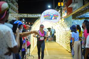 BIB: 5577
                            <button type="button" onclick="openModal(21830348)" class="btn btn-primary btn-sm float-right btn-popup" data-toggle="modal" data-target=".modal-high-quality">
                        <i class="fas fa-shopping-cart"></i> Add to Cart
                    </button>
                                            <button type="button" onclick="isThisMe(21830348, true)" class="btn btn-success btn-sm float-right btn-popup btn-isme hidden" data-toggle="tooltip" data-placement="bottom" title="นี่คือรูปของคุณใช่ไหม คลิกที่นี่เพื่อเอาเข้าอัลบั้ม">
                        <i class="fas fa-plus"></i> Add to album
                    </button>
                    <button type="button" onclick="isThisMe(21830348, false)" class="btn btn-warning btn-sm float-right btn-popup btn-isnotme hidden">
                        <i class="fas fa-ban"></i> Remove from album
                    </button>