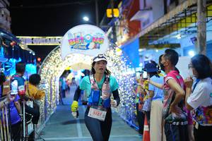 BIB: 5127
                            <button type="button" onclick="openModal(21830316)" class="btn btn-primary btn-sm float-right btn-popup" data-toggle="modal" data-target=".modal-high-quality">
                        <i class="fas fa-shopping-cart"></i> Add to Cart
                    </button>
                                            <button type="button" onclick="isThisMe(21830316, true)" class="btn btn-success btn-sm float-right btn-popup btn-isme hidden" data-toggle="tooltip" data-placement="bottom" title="นี่คือรูปของคุณใช่ไหม คลิกที่นี่เพื่อเอาเข้าอัลบั้ม">
                        <i class="fas fa-plus"></i> Add to album
                    </button>
                    <button type="button" onclick="isThisMe(21830316, false)" class="btn btn-warning btn-sm float-right btn-popup btn-isnotme hidden">
                        <i class="fas fa-ban"></i> Remove from album
                    </button>