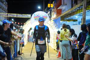 BIB: 5175
                            <button type="button" onclick="openModal(21830079)" class="btn btn-primary btn-sm float-right btn-popup" data-toggle="modal" data-target=".modal-high-quality">
                        <i class="fas fa-shopping-cart"></i> Add to Cart
                    </button>
                                            <button type="button" onclick="isThisMe(21830079, true)" class="btn btn-success btn-sm float-right btn-popup btn-isme hidden" data-toggle="tooltip" data-placement="bottom" title="นี่คือรูปของคุณใช่ไหม คลิกที่นี่เพื่อเอาเข้าอัลบั้ม">
                        <i class="fas fa-plus"></i> Add to album
                    </button>
                    <button type="button" onclick="isThisMe(21830079, false)" class="btn btn-warning btn-sm float-right btn-popup btn-isnotme hidden">
                        <i class="fas fa-ban"></i> Remove from album
                    </button>