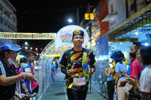 BIB: 5315
                            <button type="button" onclick="openModal(21830346)" class="btn btn-primary btn-sm float-right btn-popup" data-toggle="modal" data-target=".modal-high-quality">
                        <i class="fas fa-shopping-cart"></i> Add to Cart
                    </button>
                                            <button type="button" onclick="isThisMe(21830346, true)" class="btn btn-success btn-sm float-right btn-popup btn-isme hidden" data-toggle="tooltip" data-placement="bottom" title="นี่คือรูปของคุณใช่ไหม คลิกที่นี่เพื่อเอาเข้าอัลบั้ม">
                        <i class="fas fa-plus"></i> Add to album
                    </button>
                    <button type="button" onclick="isThisMe(21830346, false)" class="btn btn-warning btn-sm float-right btn-popup btn-isnotme hidden">
                        <i class="fas fa-ban"></i> Remove from album
                    </button>